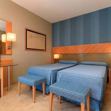Hotel Del Mar 3*